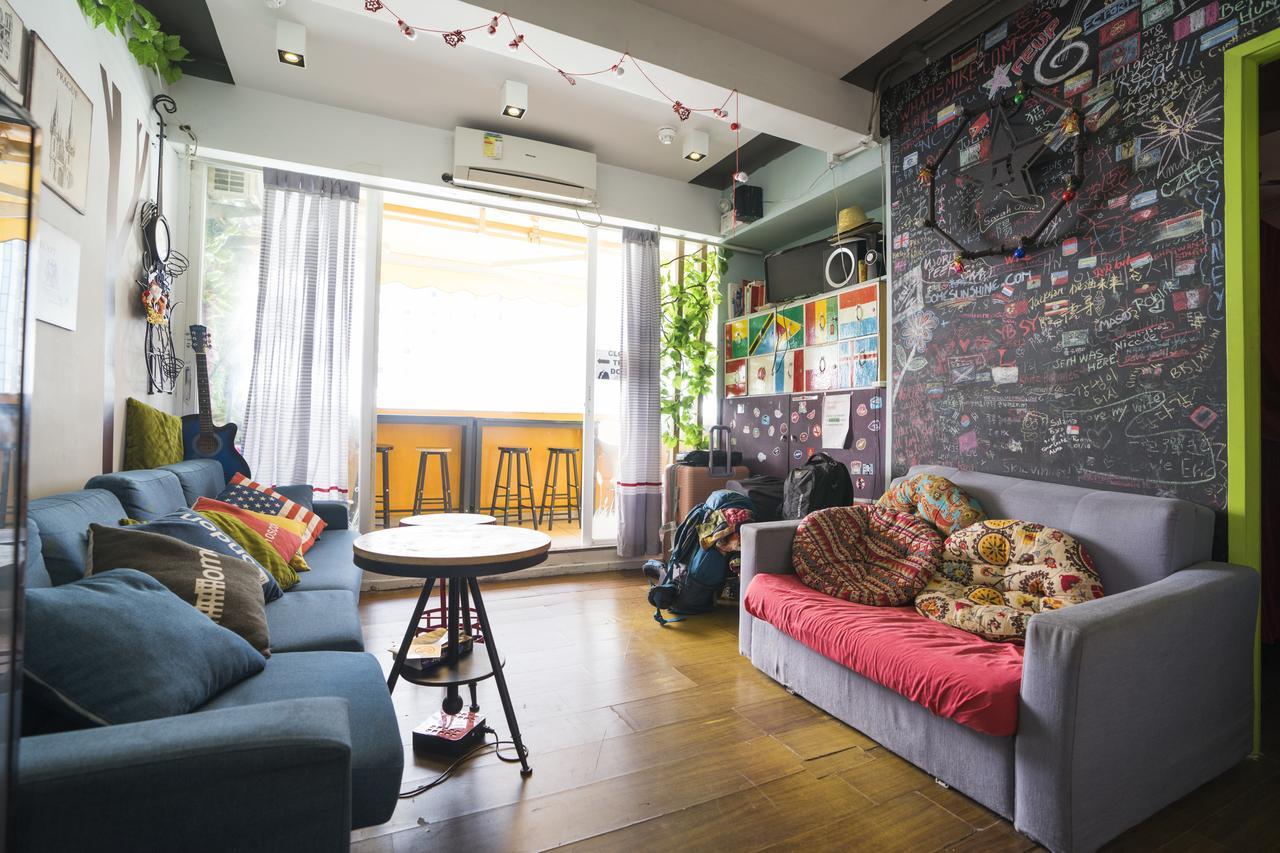 Pandora After 80S Hostel Hong Kong Exterior photo