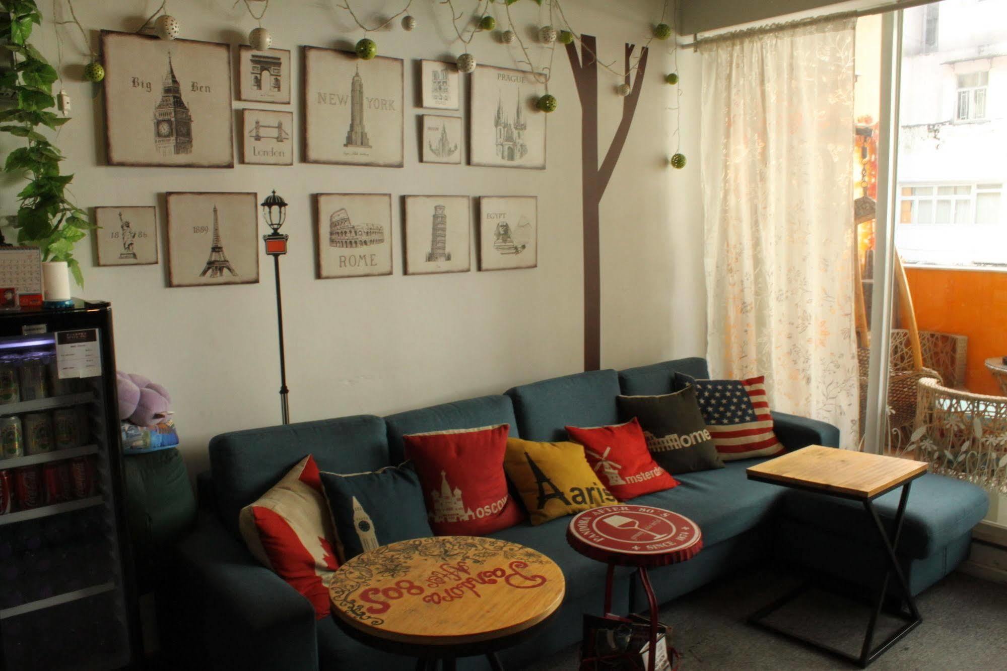 Pandora After 80S Hostel Hong Kong Exterior photo