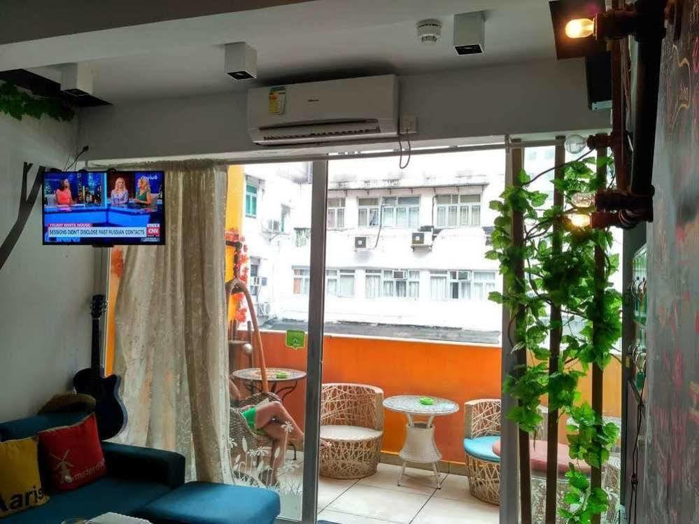 Pandora After 80S Hostel Hong Kong Exterior photo